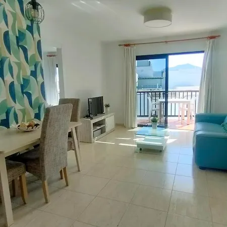 Sara 3 Apartment